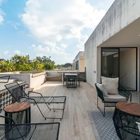 305 Luxury Penthouse With Private Pool Apartment